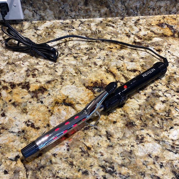 Revlon Other Revlon Curling Iron Poshmark